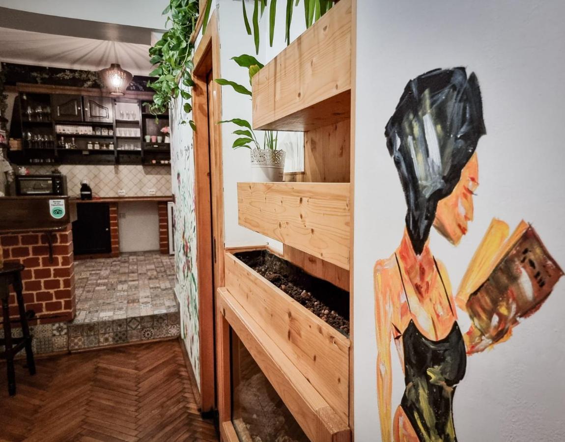 Home Central Apartment Brasov Exterior photo