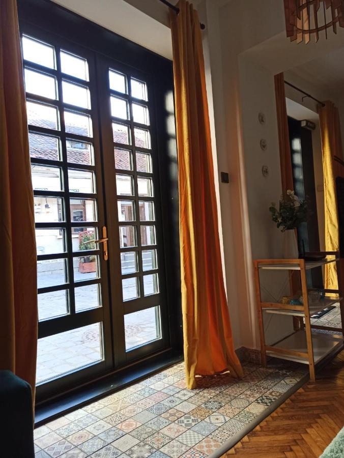 Home Central Apartment Brasov Exterior photo