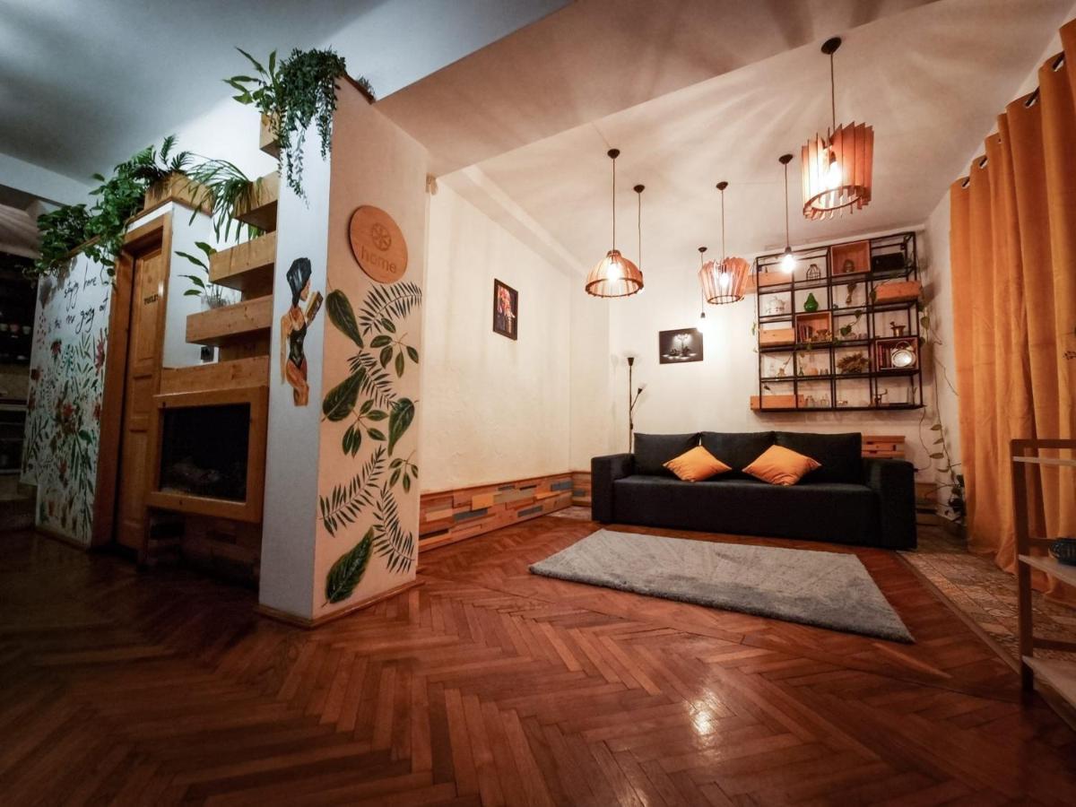 Home Central Apartment Brasov Exterior photo